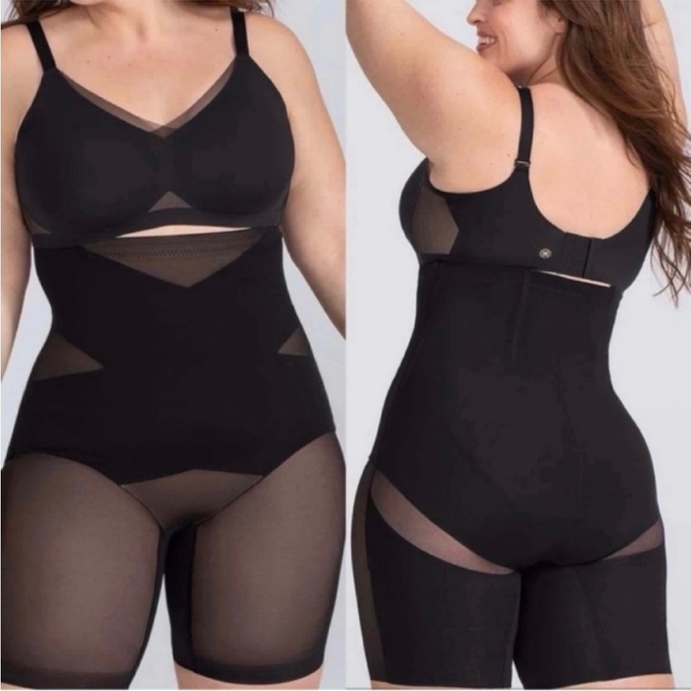 Honeylove Women's Superpower Shorts Black
Compression Flexible Boning‎